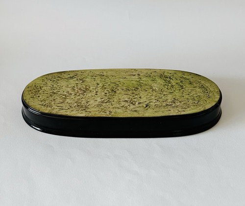 Beswick pottery display - pottery, stand