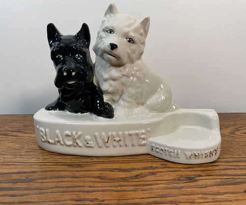 Black white scotch whisky - white,